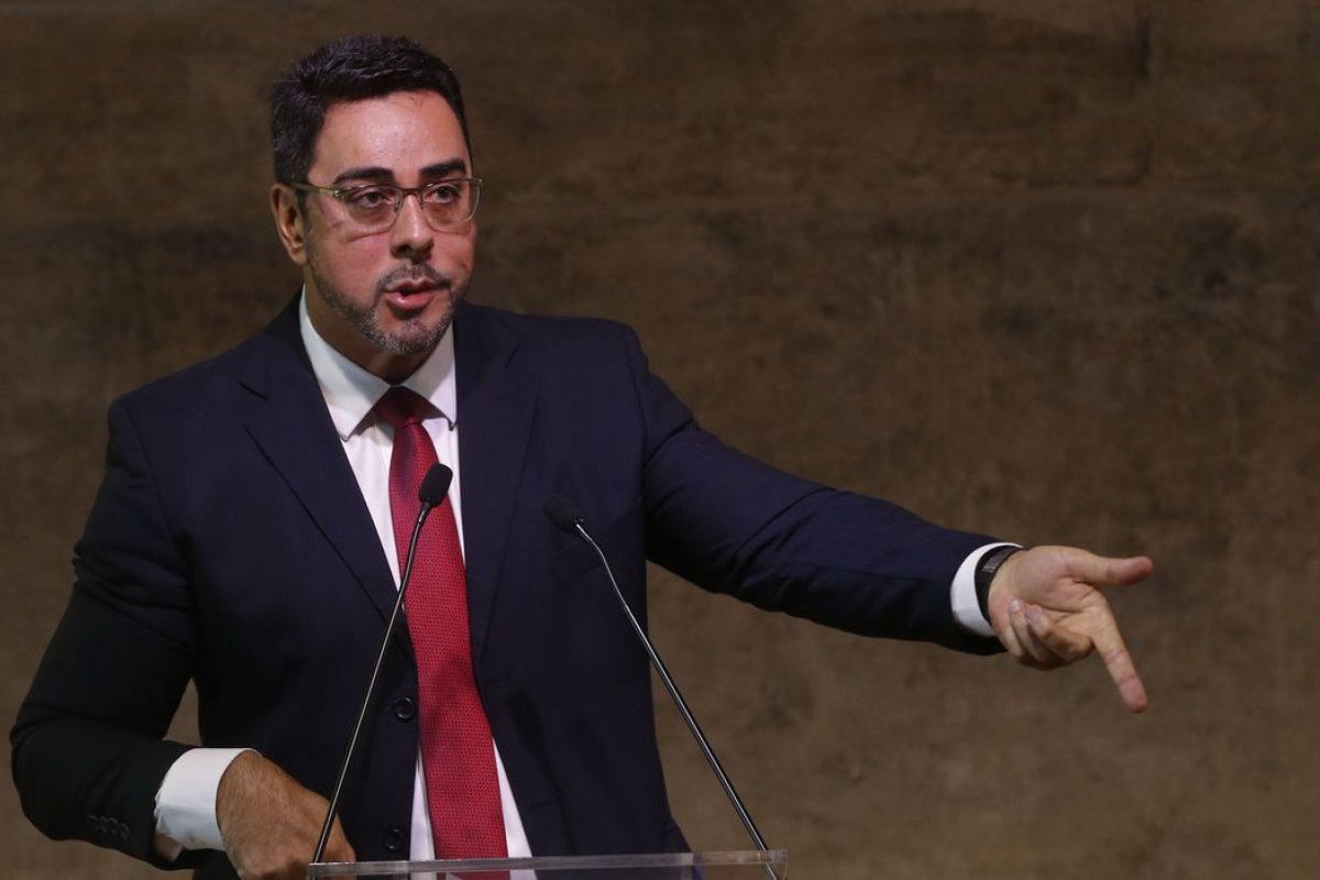 Marcelo Bretas aparece em denúncia como 'chefe' de esquema de venda de sentenças