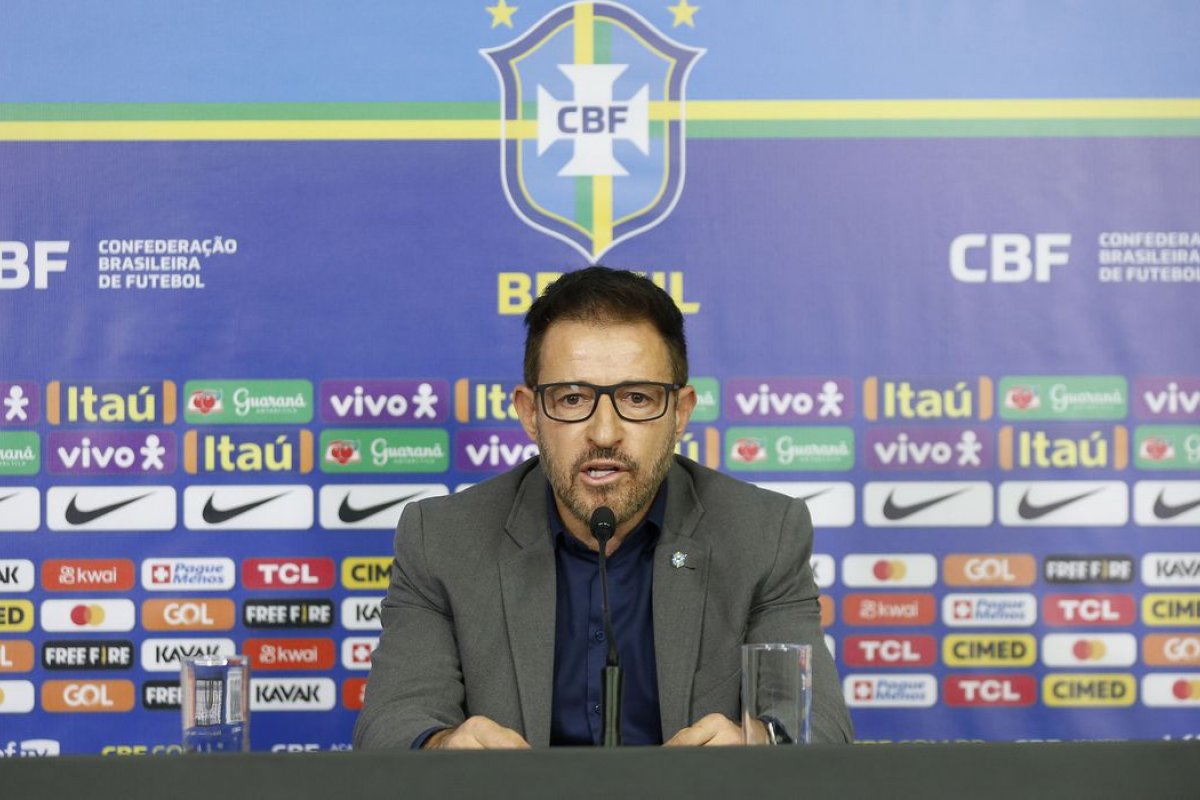 Ramon Menezes será o técnico interino da Seleção Brasileira em próximos amistosos