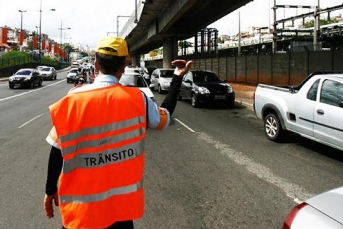 Transalvador desativa vagas de zona azul e proíbe estacionamento no Centro Histórico de Salvador