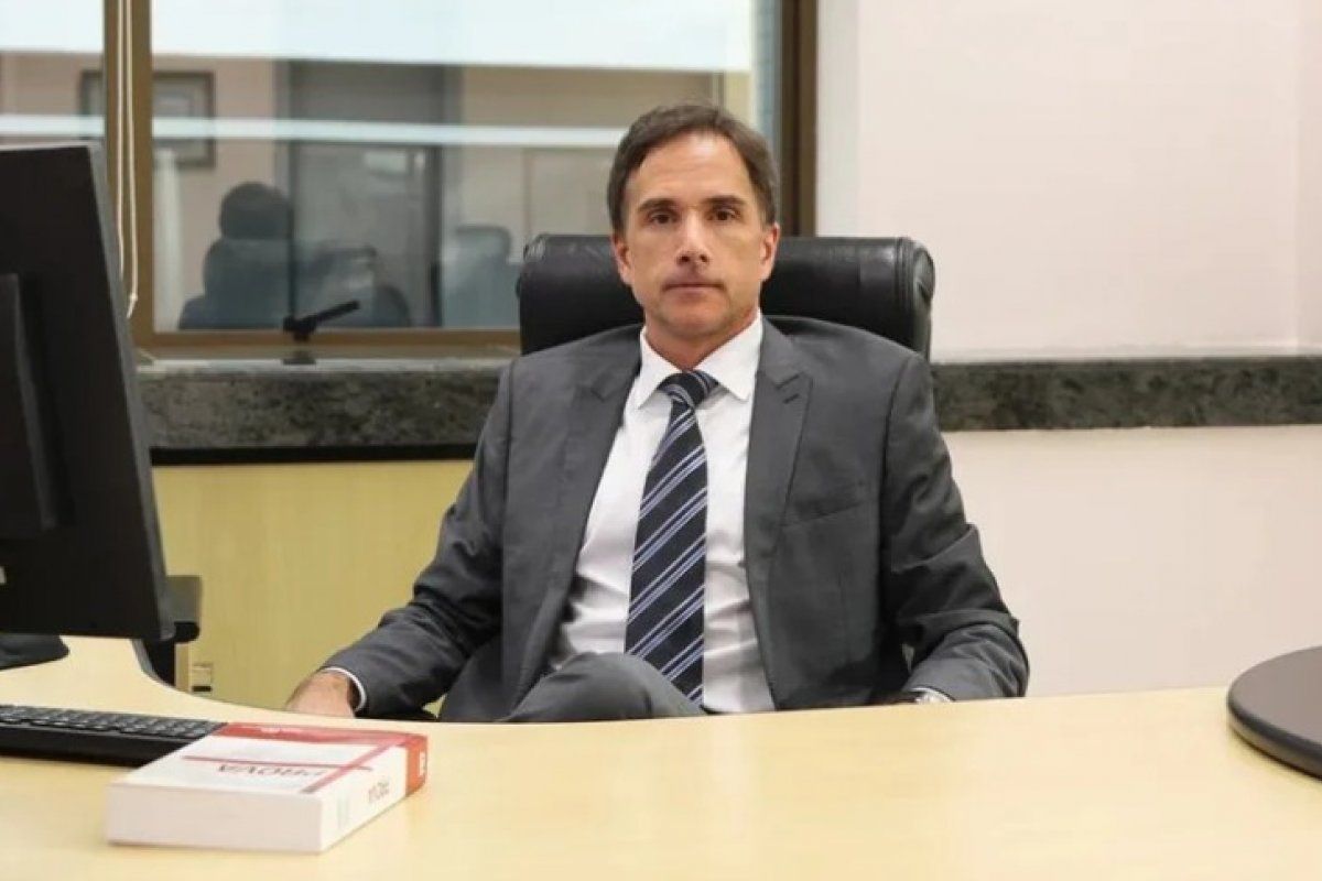 Antes do afastamento, juiz da Lava Jato denunciou desembargador do TRF-4 por abuso de autoridade