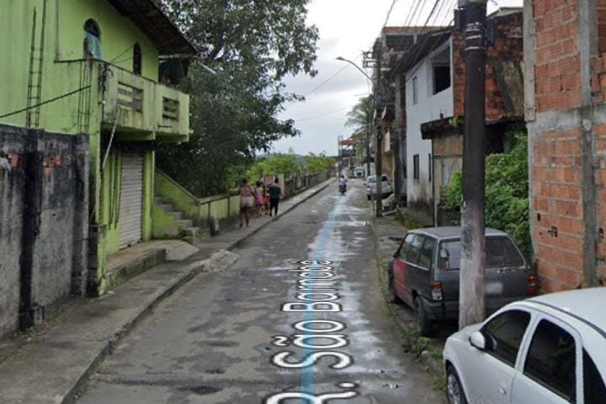 Mulher é morta a tiros no bairro do Lobato em Salvador