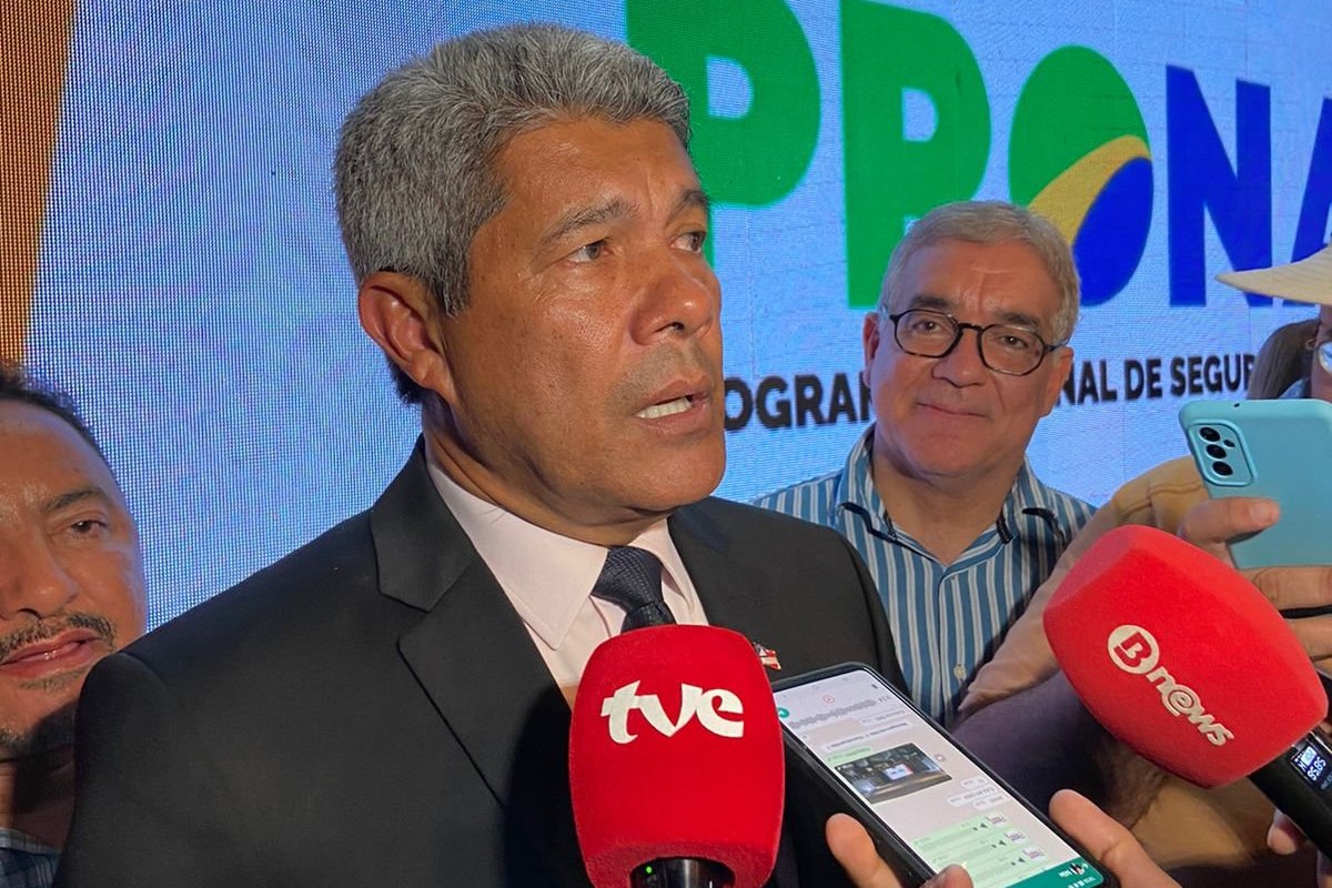 Nome do PT à Prefeitura de Salvador não será anunciado no 2 de Julho, diz Jerônimo