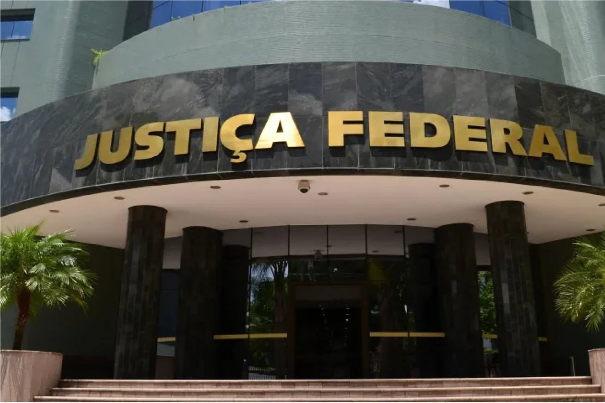 Corregedor Nacional de Justiça determina inspeção na 13ª Vara de Curitiba e no TRF-4