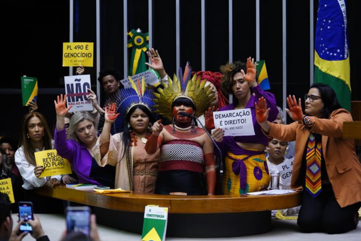 Marco temporal: 21 dos 39 deputados baianos votaram a favor do projeto
