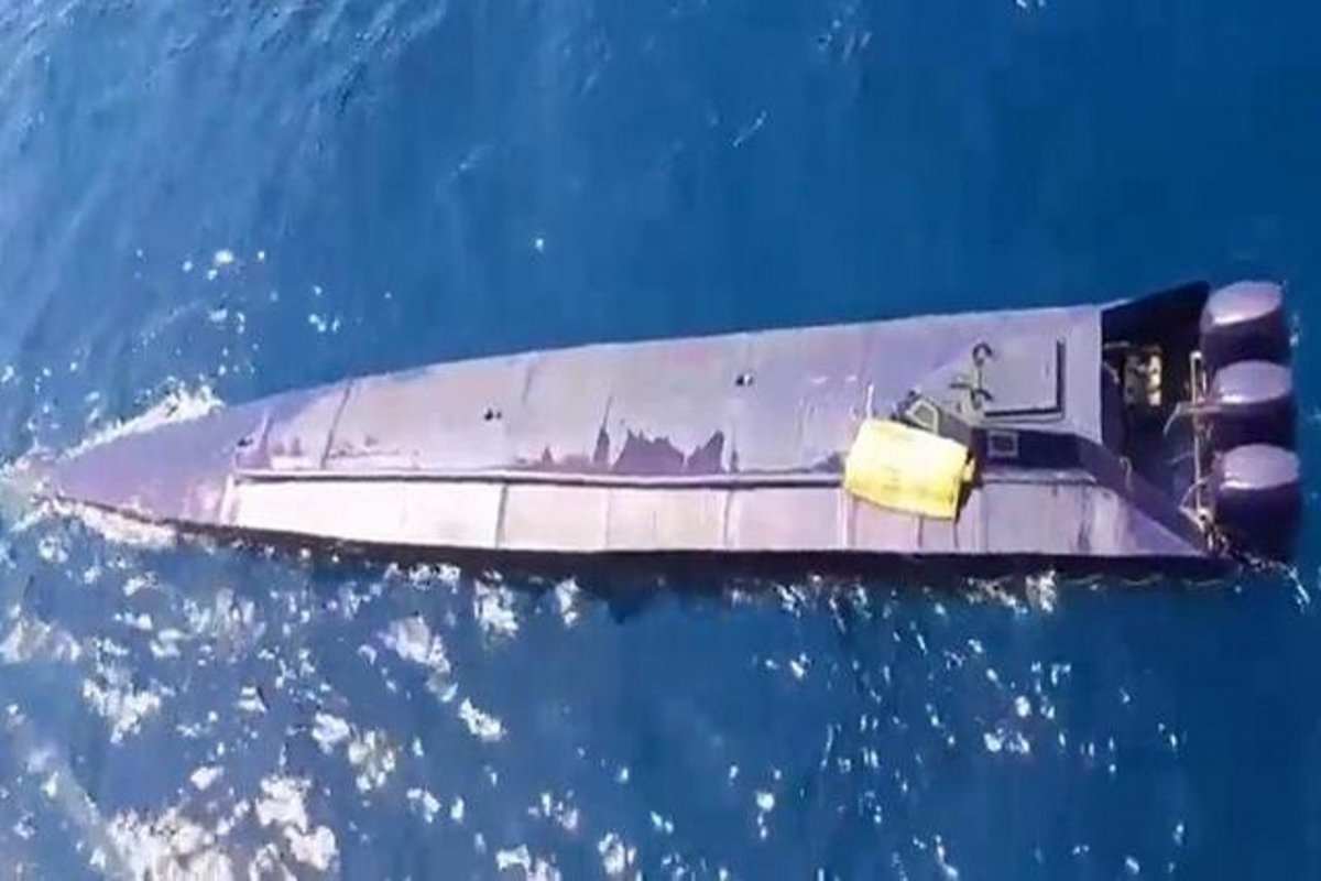 Narcossubmarino é encontrado na Colômbia com 2,4 toneladas de cocaína