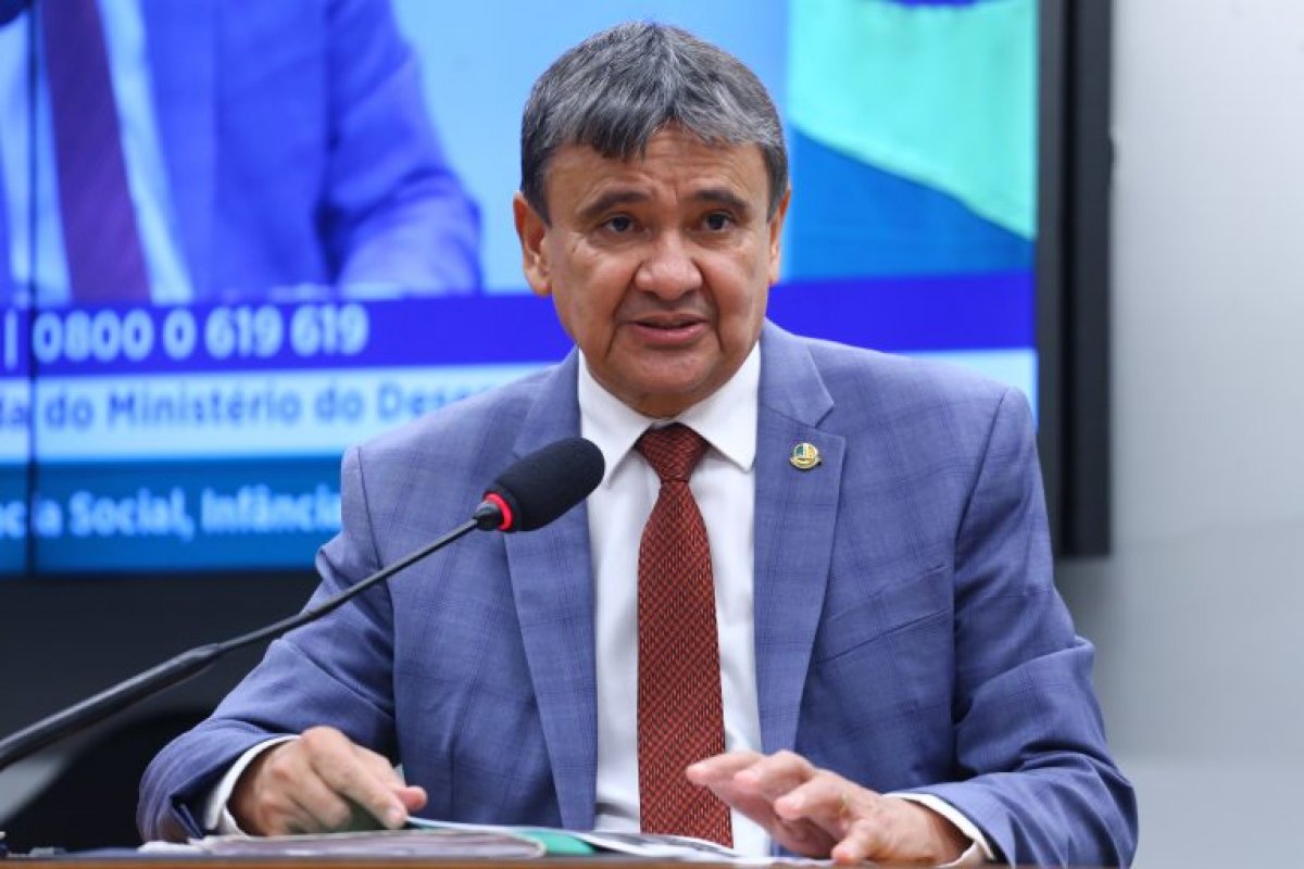 Ministro do Desenvolvimento e Assistência Social diz que é necessário reestruturar o CadÚnico