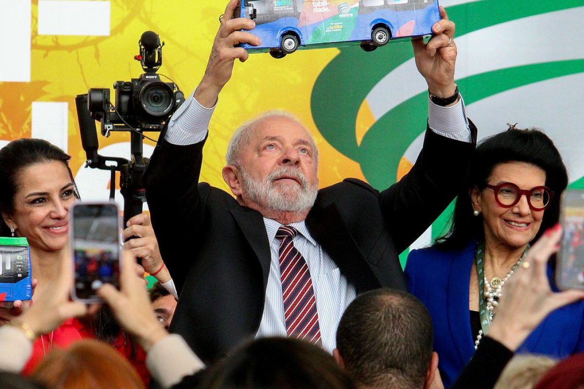 Lula diz que responsabilidade com a Amazônia não é só do Brasil e cobra recursos por países desenvolvidos
