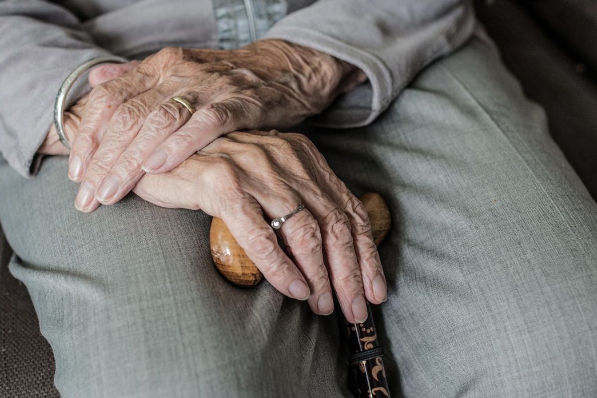 Apenas 30% das pessoas com mais de 60 anos se consideram velhas, diz estudo