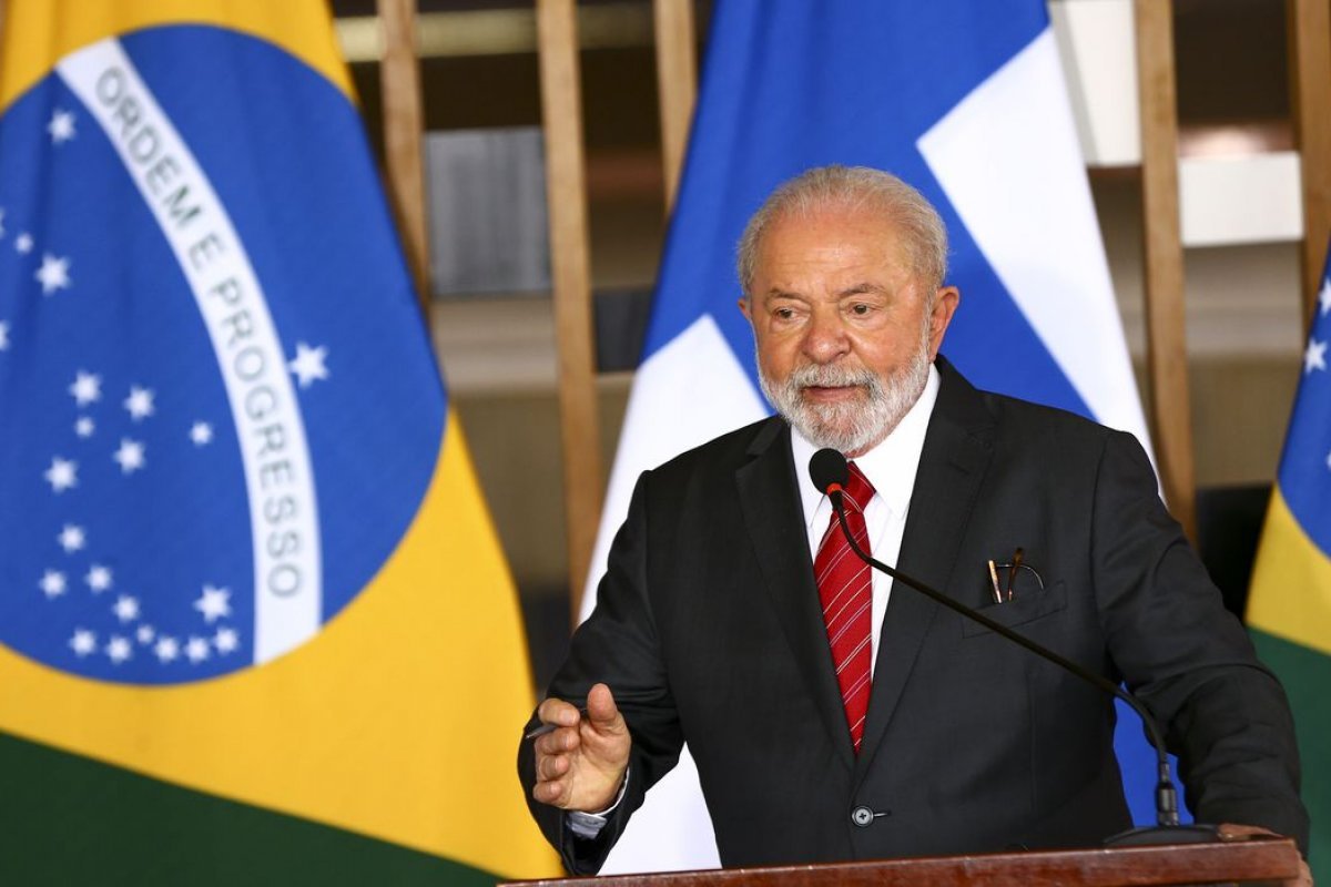 Lula afirma que países ricos "prometem aquilo que não podem dar" para a preservação ambiental