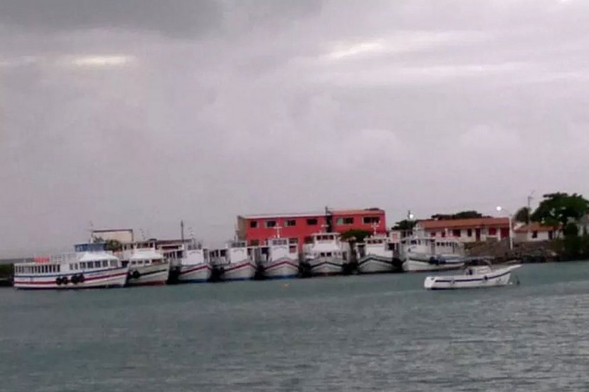 Mau tempo: travessia Salvador-Mar Grande segue com as operações suspensas