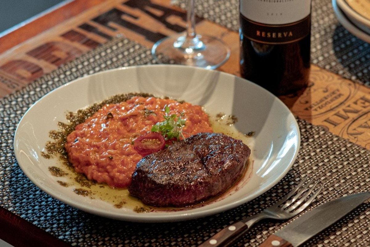 Macelleria Quitéria oferece opções para o almoço e jantar para o Dia dos Namorados!