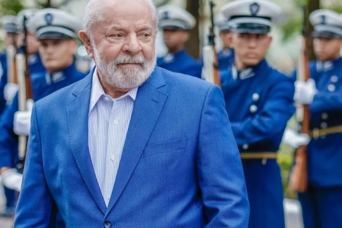Em 5 meses, Lula supera Bolsonaro e Temer em uso de helicóptero para se deslocar em Brasília
