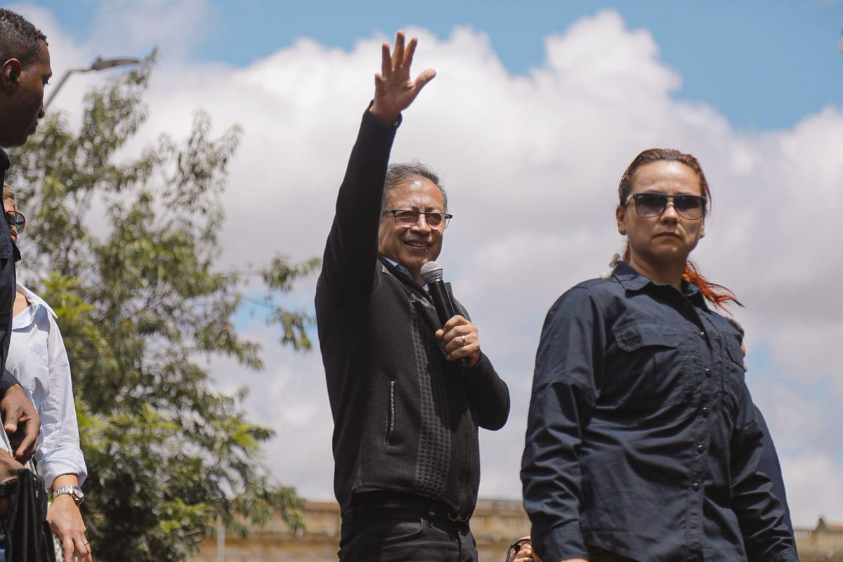 Colômbia investiga denúncias de financiamento ilegal da campanha do presidente Gustavo Petro