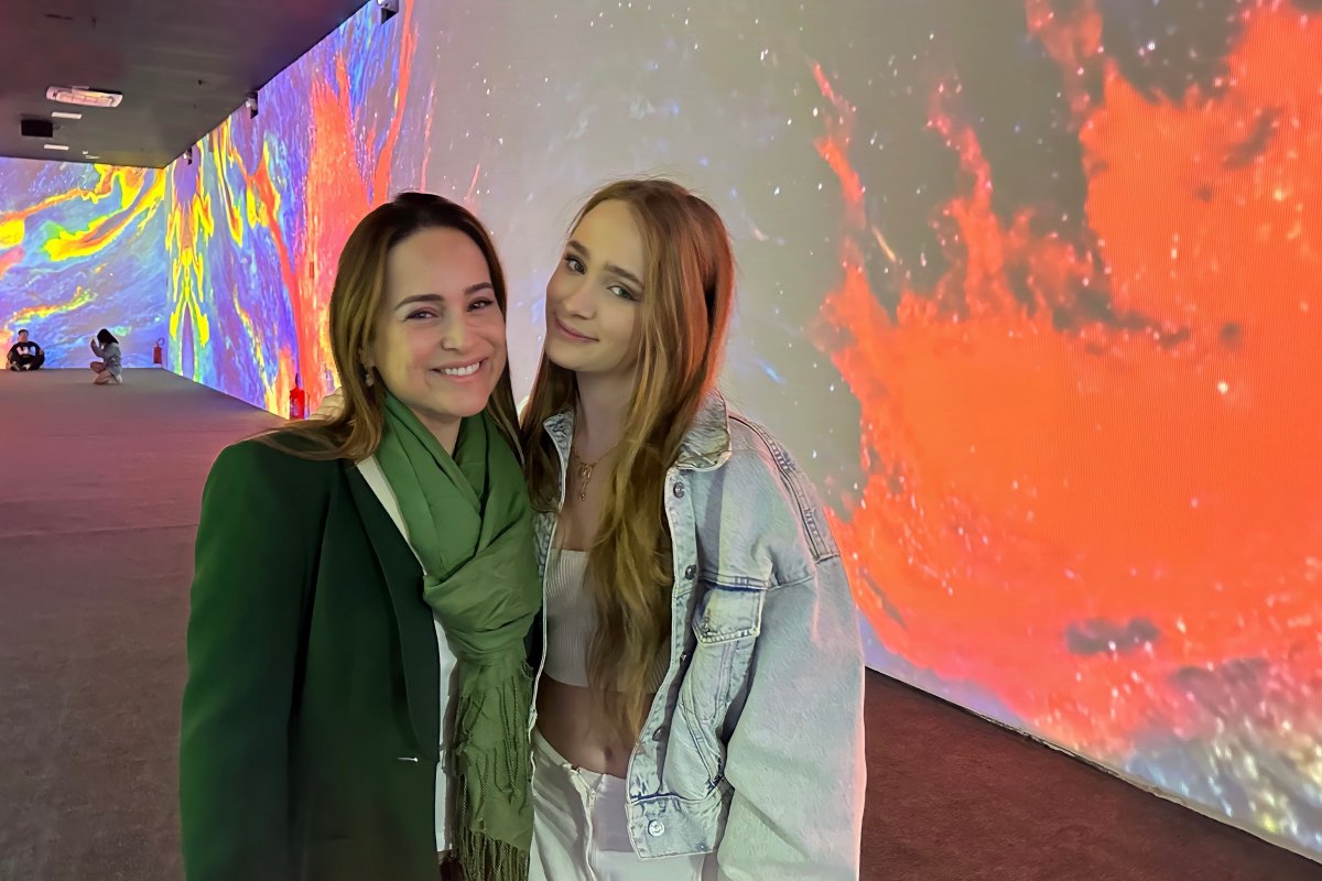 Gabriela Duarte visita exposição imersiva “Da Vinci e Michelangelo - As Farpas do Renascimento”!