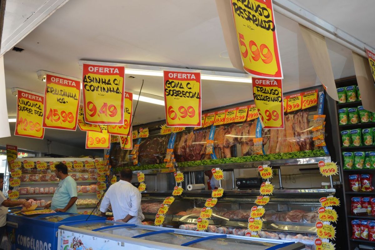 Mercado reduz estimativa de inflação de 2023 para 5,42%, aponta relatório Focus