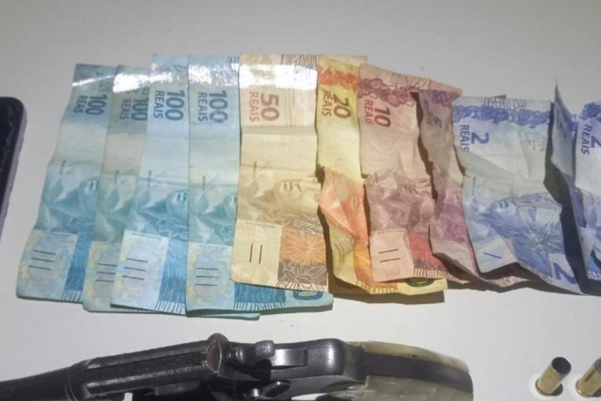 Foragido da Justiça e homem que tentou homicídio são presos