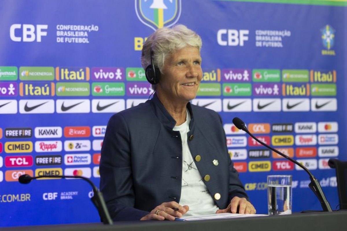 Pia Sundhage convoca ainda em junho seleção brasileira para a Copa do Mundo Feminina