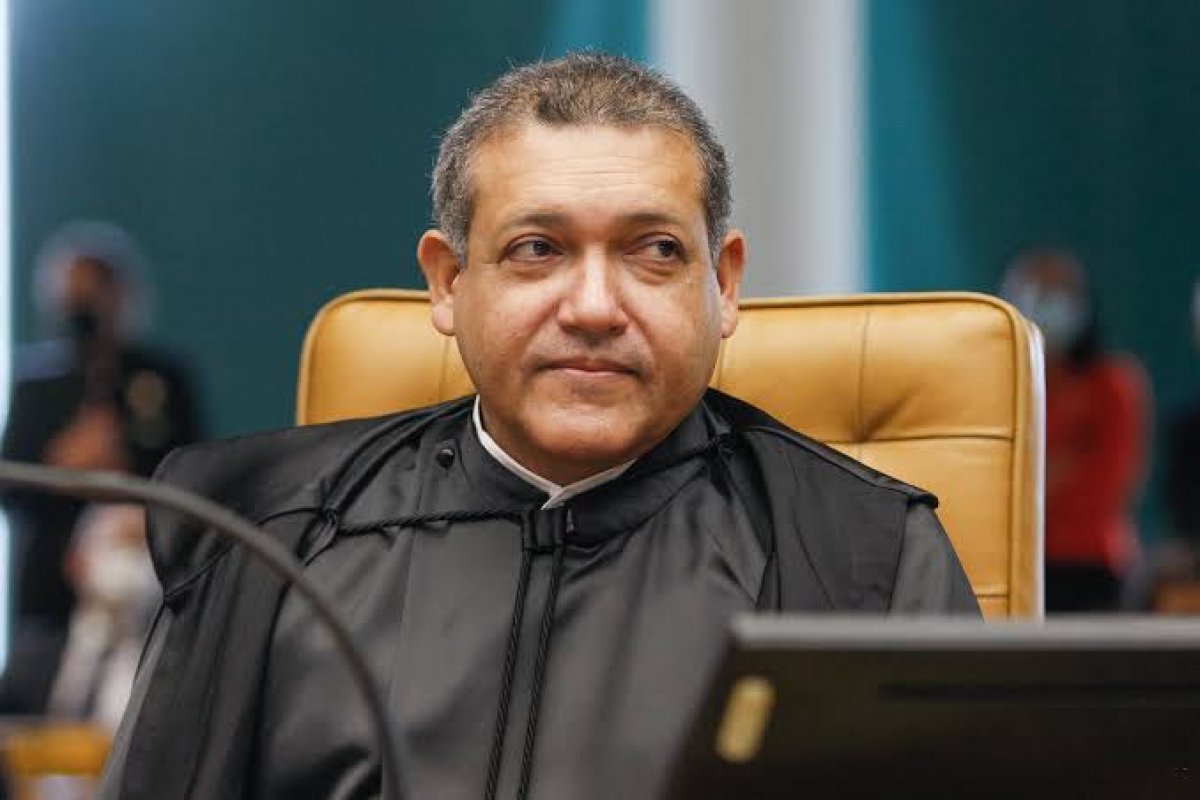 Nunes Marques diz que não votou em julgamento de Deltan por problemas na internet
