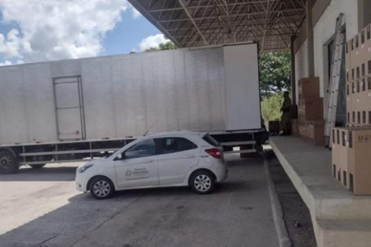 Sefaz intercepta carga de cigarro avaliada em R$3,1 milhões em Vitória da Conquista