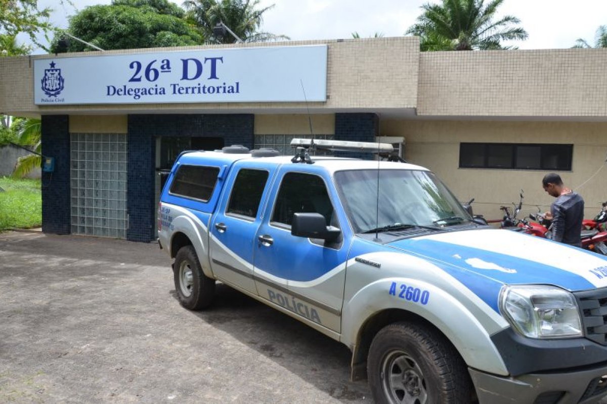 Cinco suspeitos de crimes são presos durante operação policial