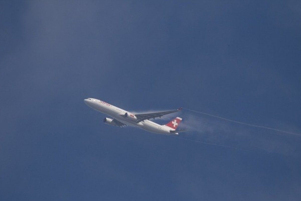 Turbulências de 'ar claro' se tornarão mais frequentes e podem ser perigosas, aponta estudo