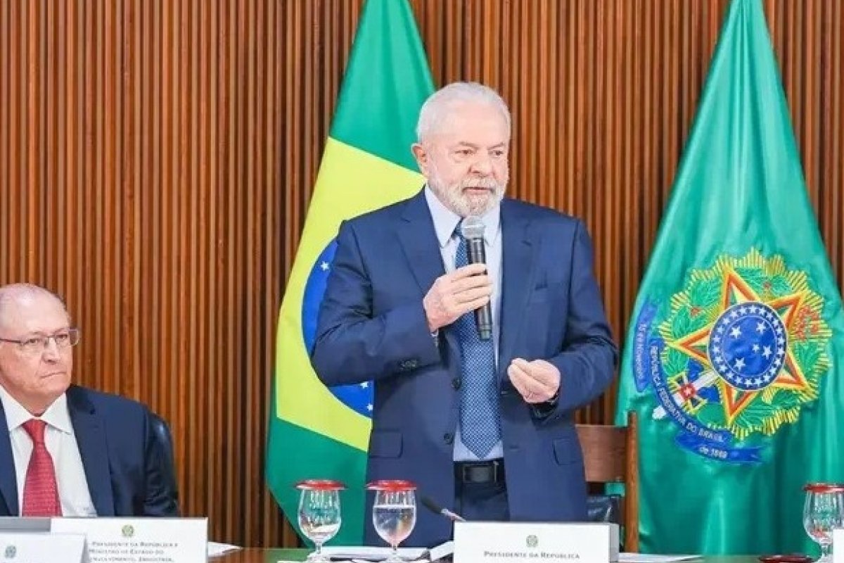 'Não haverá política de ministro', diz Lula sobre seu governo