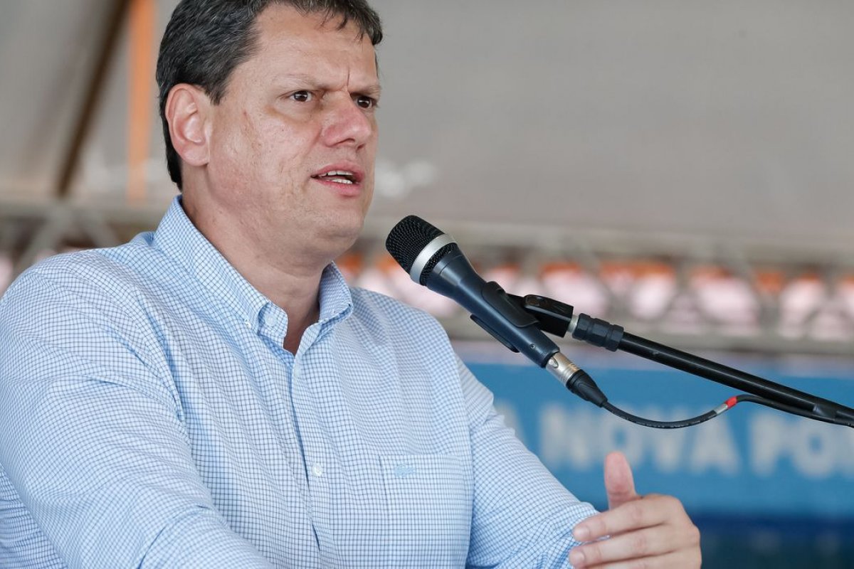 TSE mantém multa de R$ 5 mil ao governador de São Paulo por propaganda eleitoral antecipada