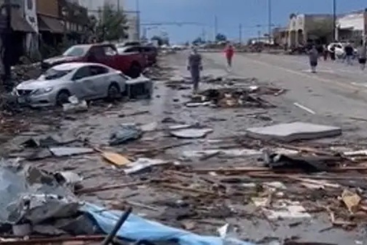 Tornado deixa 3 mortos e dezenas de casas destruídas em Perryton, no Texas