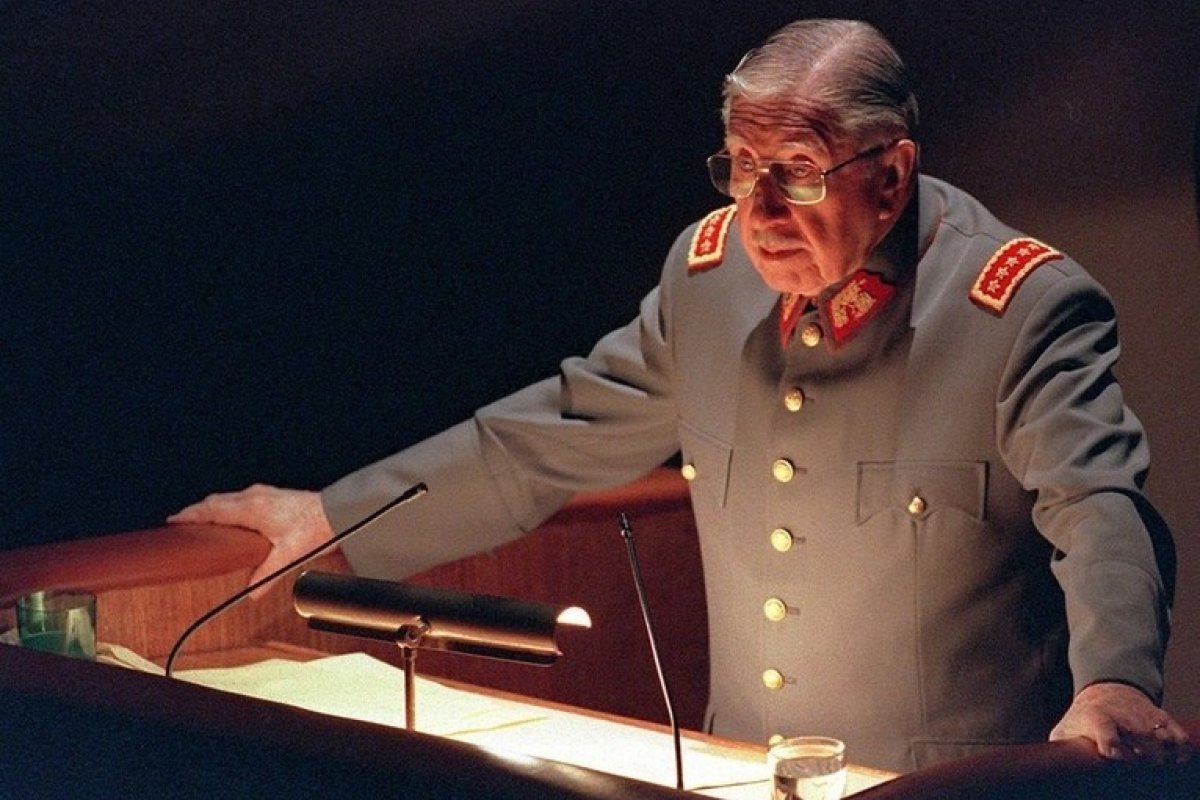 General é condenado a 18 anos por mortes durante ditadura no Chile