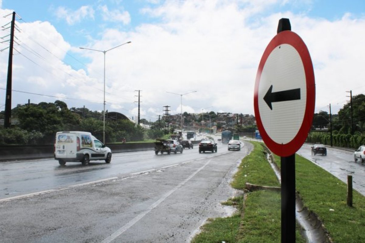 Detran-BA orienta condutores em circulação no São João