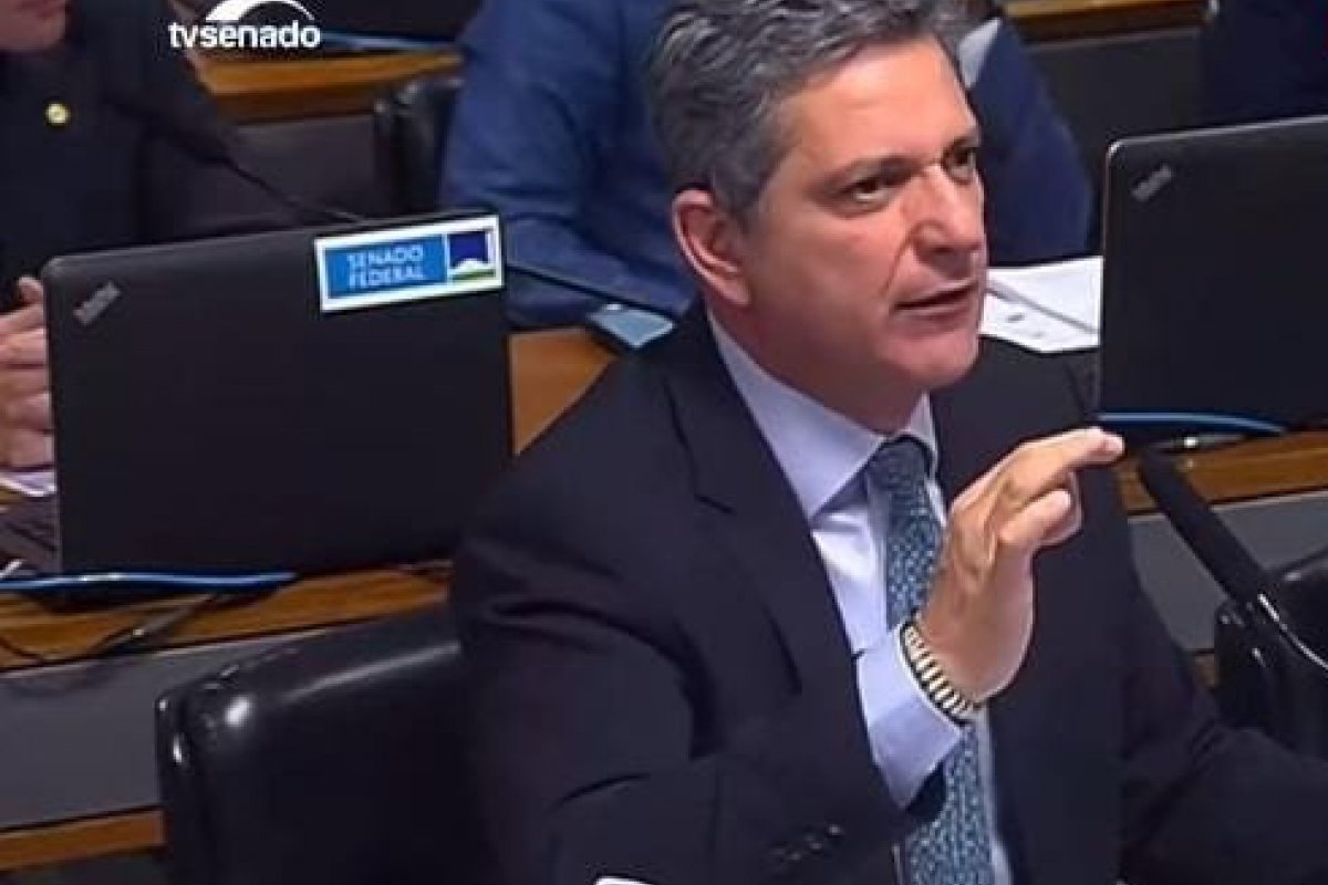 Vídeo: Rogério Carvalho protagoniza novo bate-boca durante CPMI e compara colegas com Nicolás Maduro