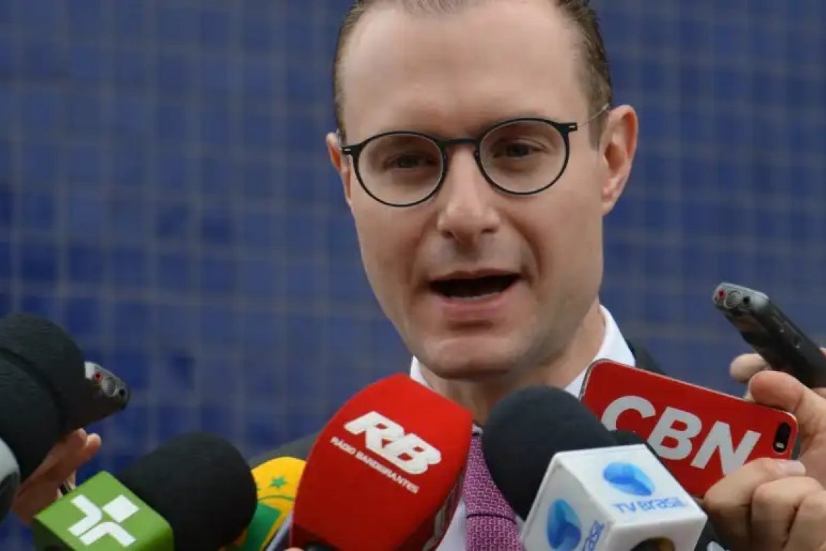 Zanin contatou 70 senadores antes da sabatina na CCJ