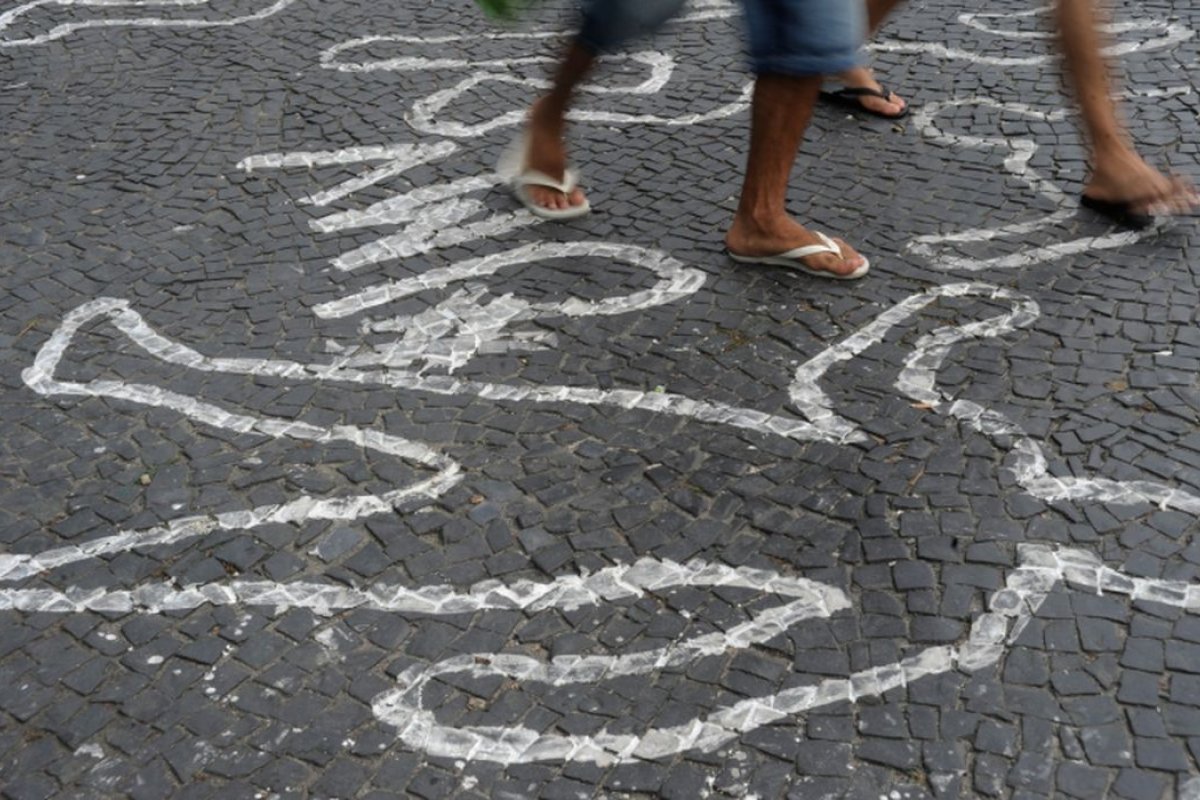 Assassinatos caem 0,7% nos primeiros três meses de 2023 no Brasil, aponta pesquisa