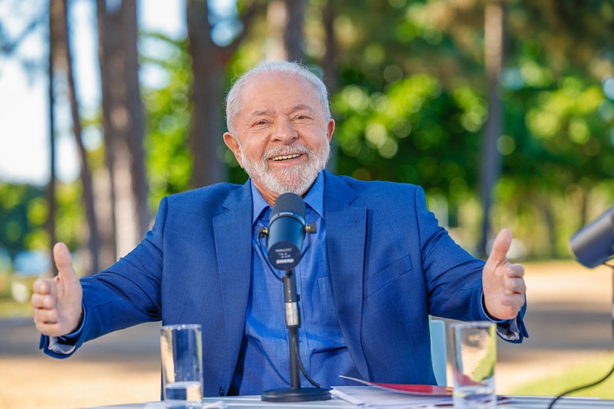 Avaliação negativa do governo Lula sobe de 20% para 27% diz pesquisa