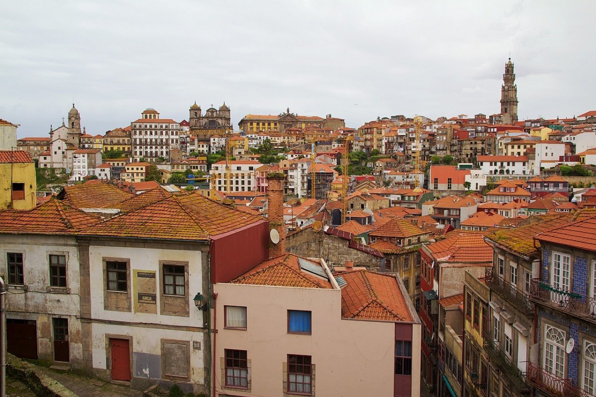 Embaixada do Brasil em Portugal recebe ameaça de atentados contra brasileiros