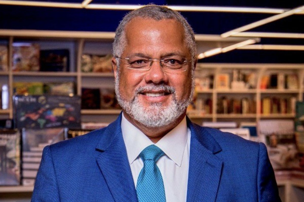 Advogado baiano Fernando Neves recebe certificação nacional de excelência!