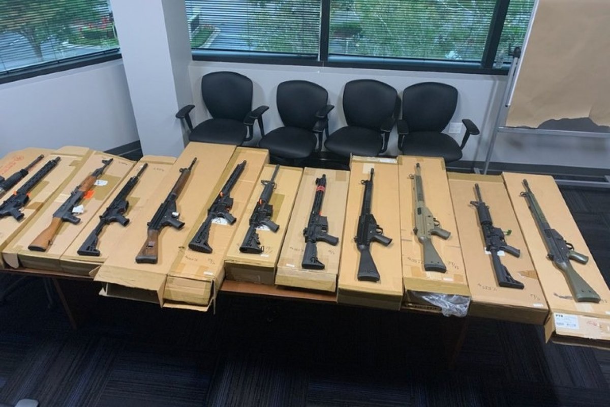 Operação Black Market: PF apreende armas no Rio e Baixada Fluminense