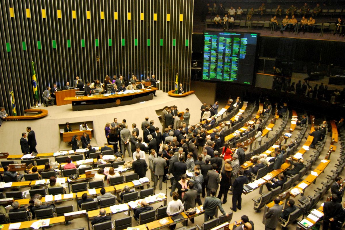 Mais de 50% dos brasileiros acham que Câmara errou ao aprovar marco temporal, aponta pesquisa