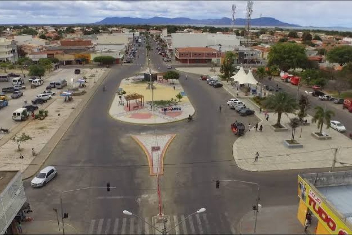 MP aciona município de Remanso por descarte irregular de lixo