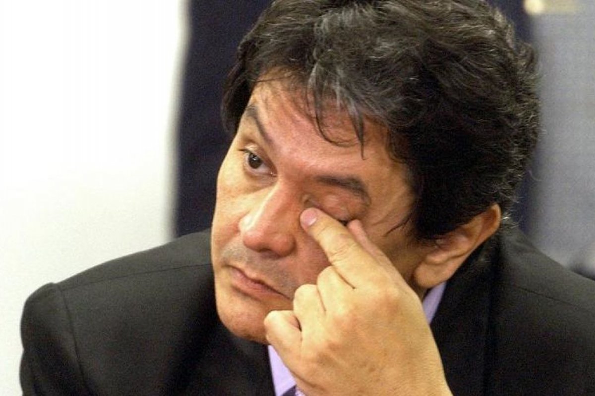 Defesa de Roberto Jefferson pede revogação de prisão e promete doar armas
