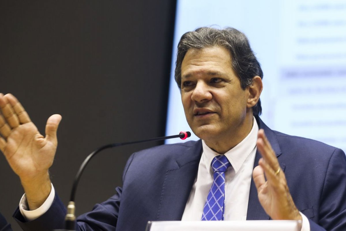 Haddad diz que comunicado do Copom foi 'muito ruim' e não alivia a situação