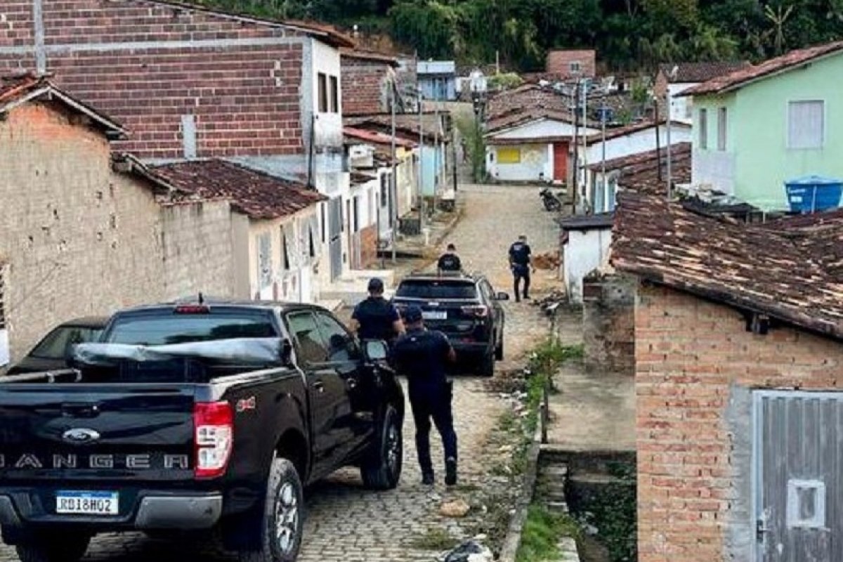 Cocaína e dinheiro oriundo da venda de drogas são apreendidos no sul da Bahia