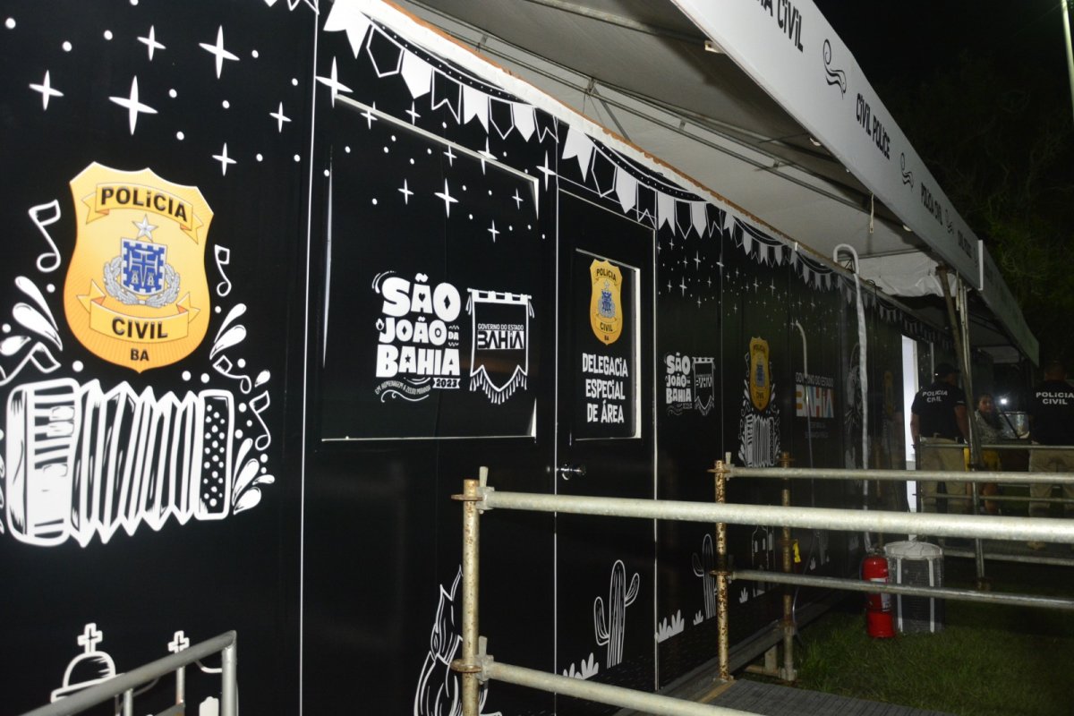 Vendedora ambulante é presa em flagrante no Parque de Exposições por tentativa de homicídio