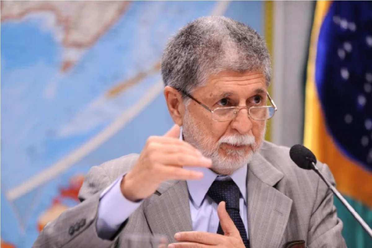 Celso Amorim defende uma Rússia fortalecida em meio a embate político
