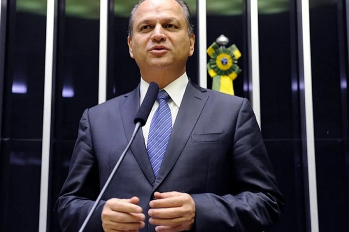 CPI da Covid-19: senadores recorrem do arquivamento de apuração contra Ricardo Barros