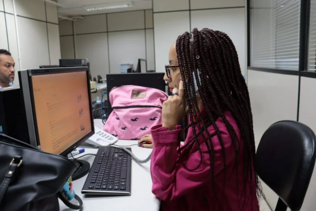 Mais de 1.600 estudantes universitários são convocados para o Partiu Estágio