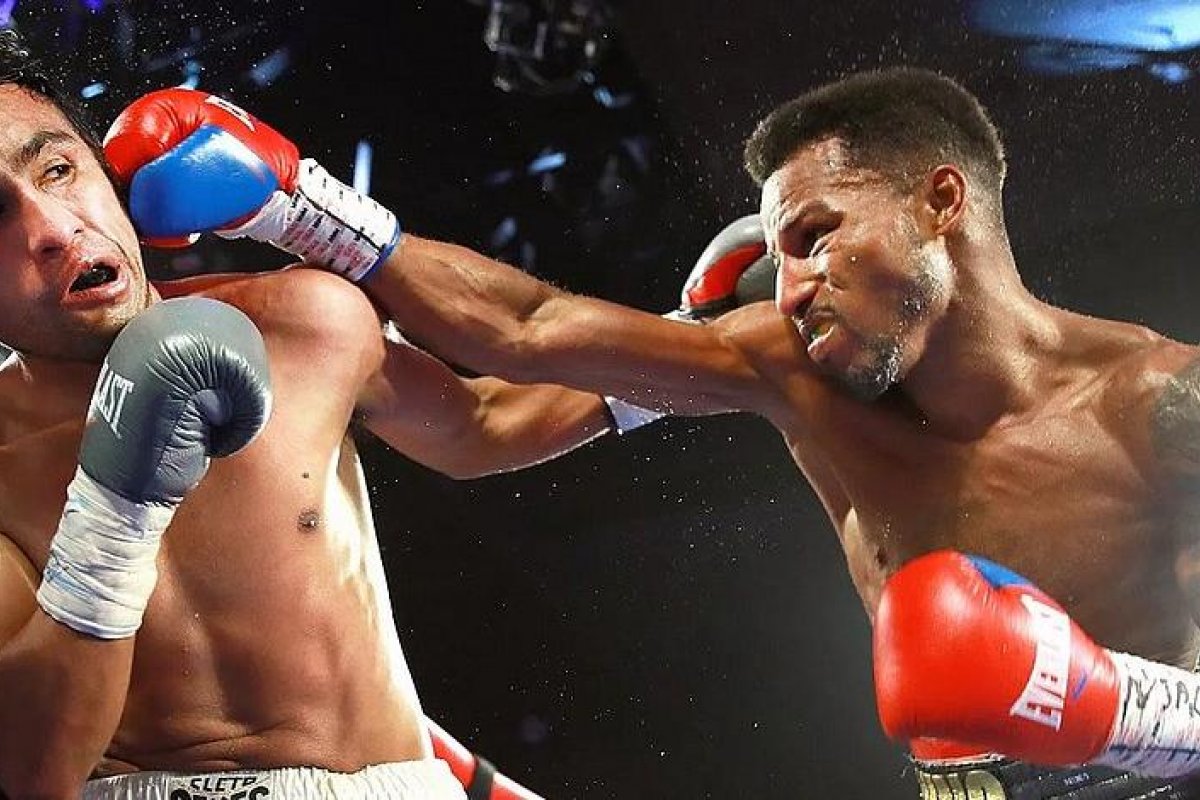 Robson Conceição segue imbatível no boxe profissional