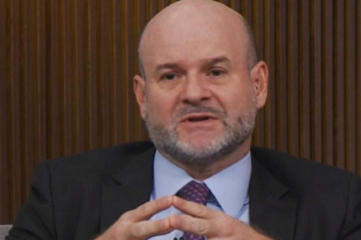 'Não seria de estranhar um pedido de vista', diz advogado de Bolsonaro no TSE