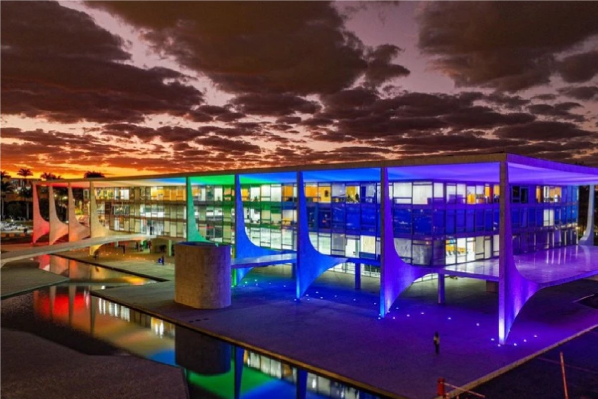 Brasil adere à aliança de defesa da comunidade LGBTQIA+ na ONU