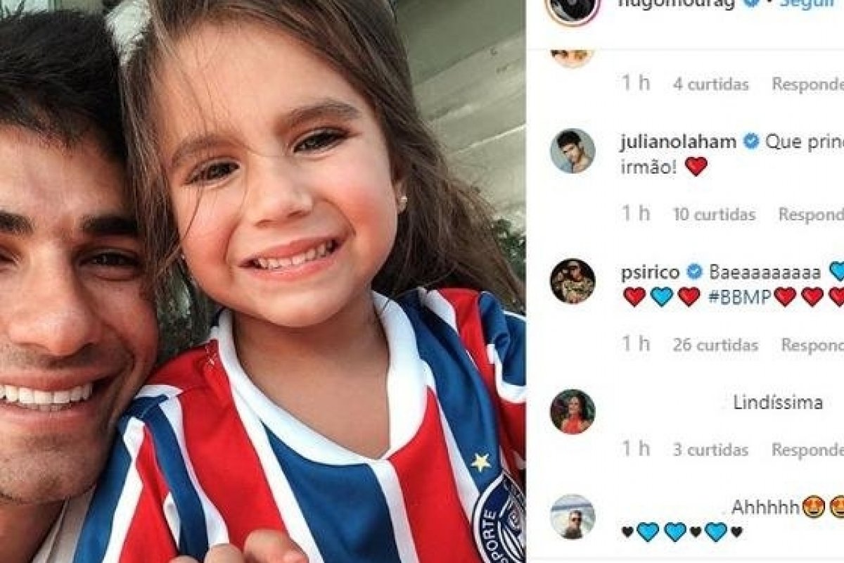 Filha de Deborah Secco e Hugo Moura surge com camisa do Bahia